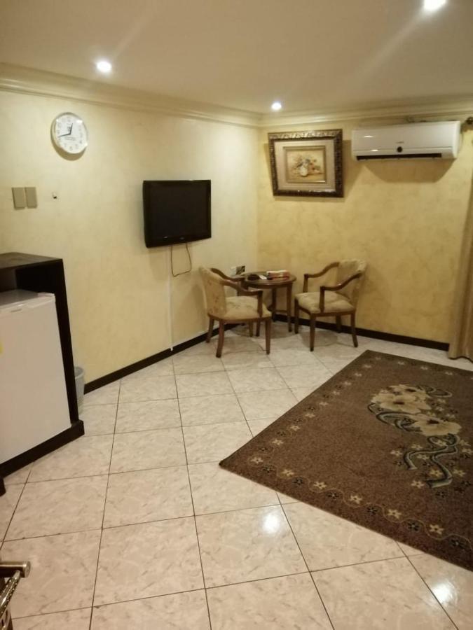 Apartament Diafah Alsata 1 Llaoael Fkt Al-Chubar Zewnętrze zdjęcie